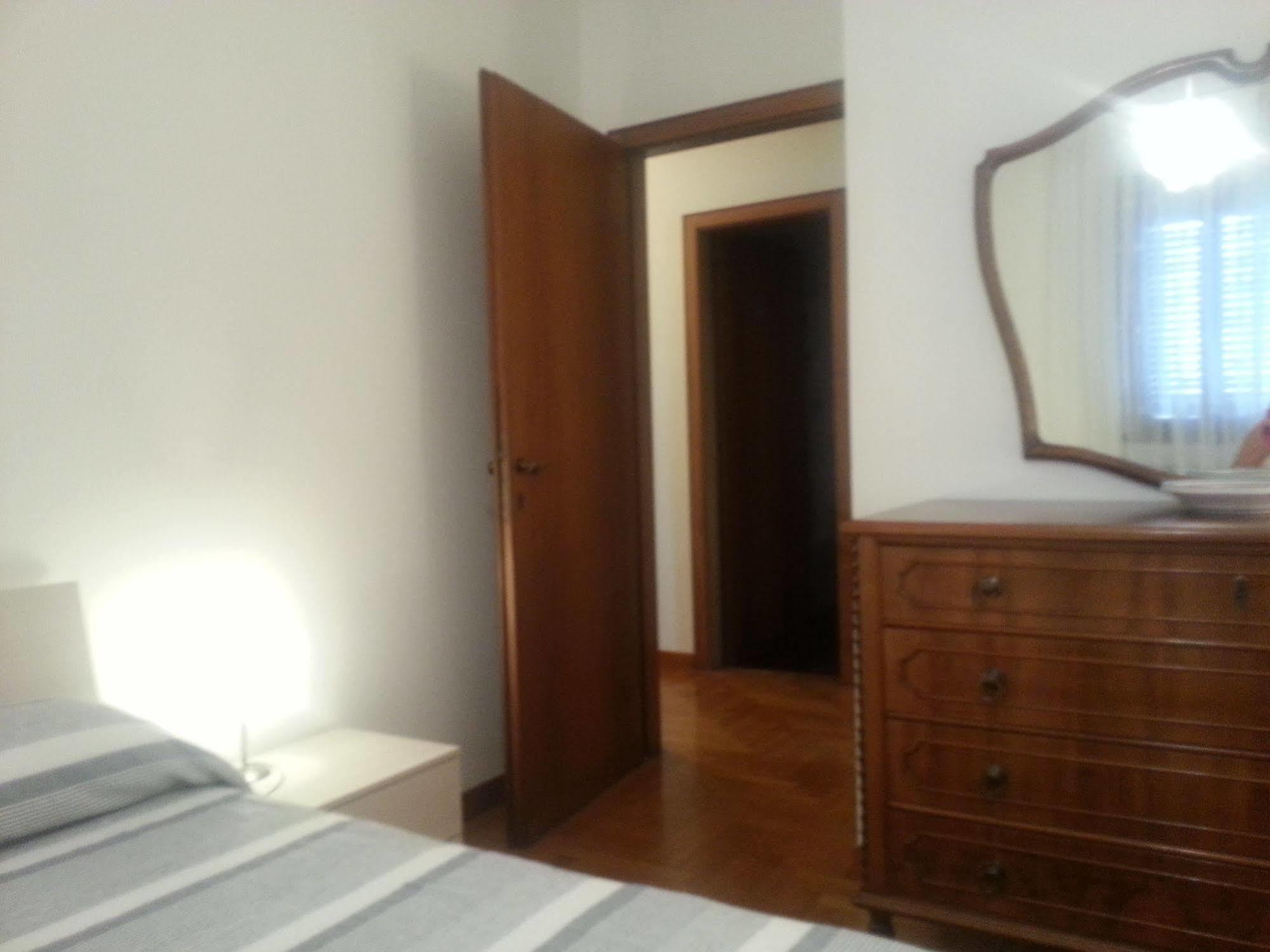 Appartamento Con 2 Camere E Garage Privato! ปาโดวา ภายนอก รูปภาพ