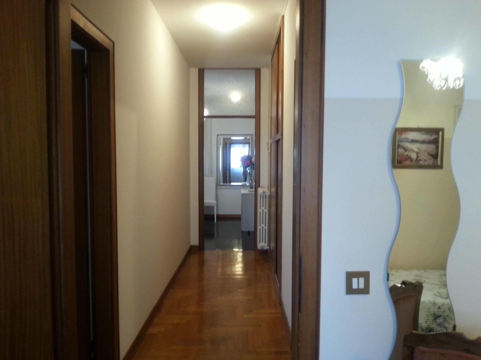 Appartamento Con 2 Camere E Garage Privato! ปาโดวา ภายนอก รูปภาพ